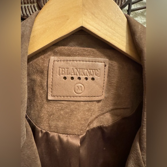 BLANK NYC Suede Moto Jacket- Taupe, Medium - Picture 6 of 8